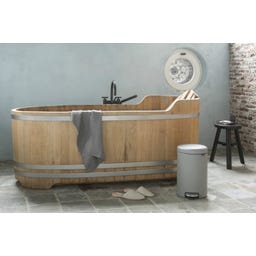 Newicon 20 L Pedal Bin with a Plastic Liner