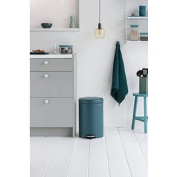 Newicon 20 L Pedal Bin with a Plastic Liner