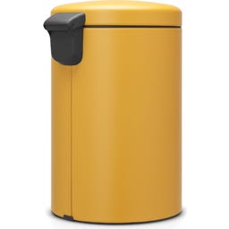 Newicon 20 L Pedal Bin with a Plastic Liner