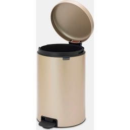 Newicon 20 L Pedal Bin with a Plastic Liner