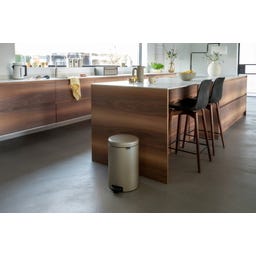 Newicon 20 L Pedal Bin with a Plastic Liner