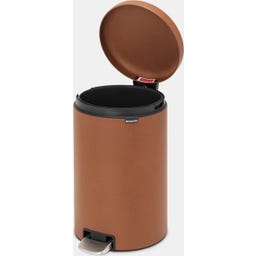 Newicon 20 L Pedal Bin with a Plastic Liner