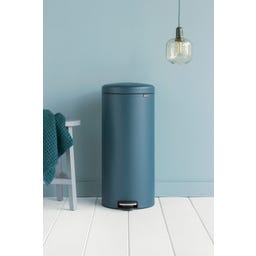 Newicon 30 L Pedal Bin with a Plastic Liner