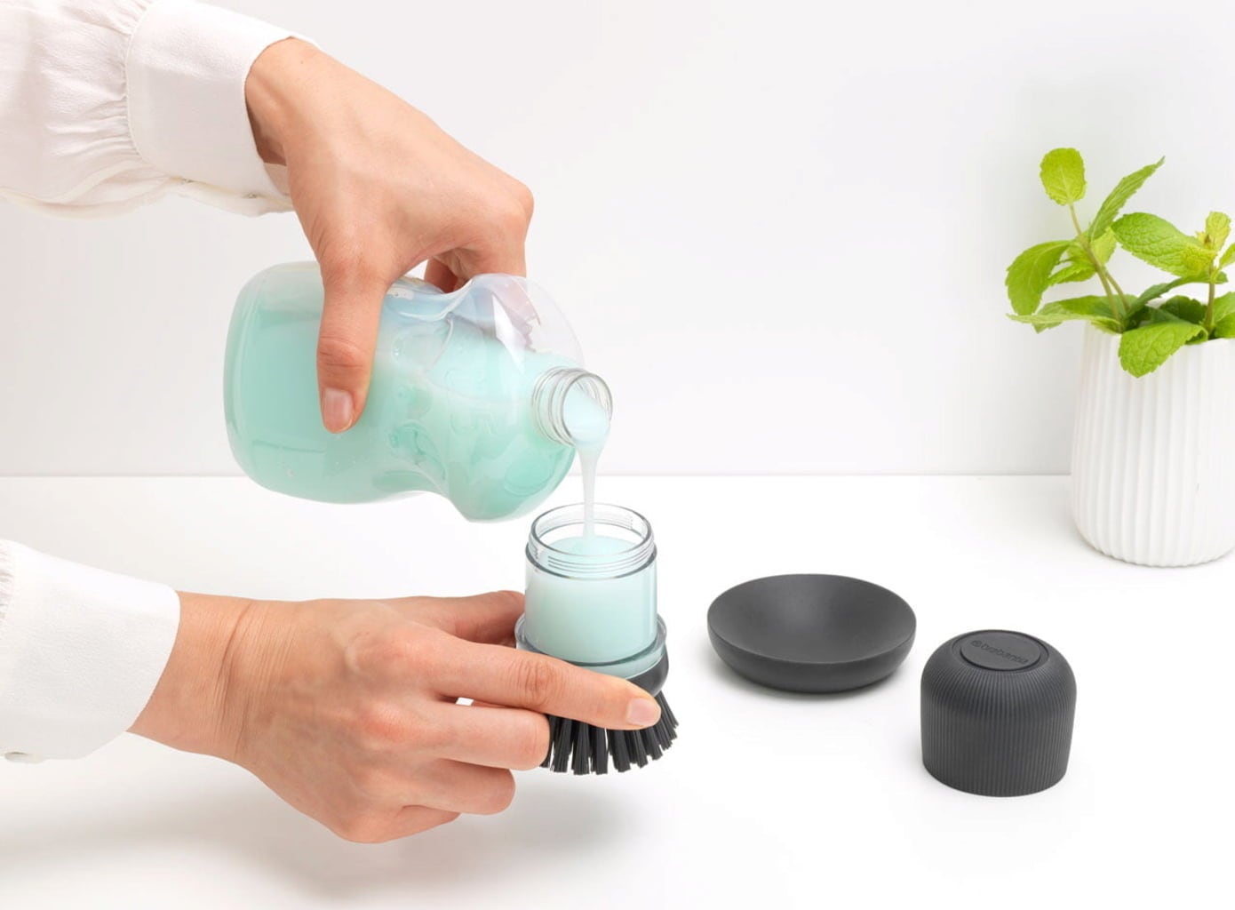 brabantia Dish Brush with Soap Dispenser - Dark Grey