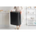Bo Touch Bin 60 L mit 1 Kunststoffeinsatz - Matt Black