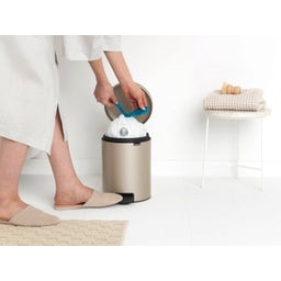 brabantia Poubelle à Pédale Newicon 5L - Champagne