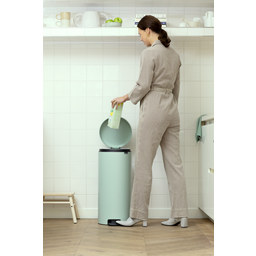 Newicon 30 L Pedal Bin with a Plastic Liner - Jade Green