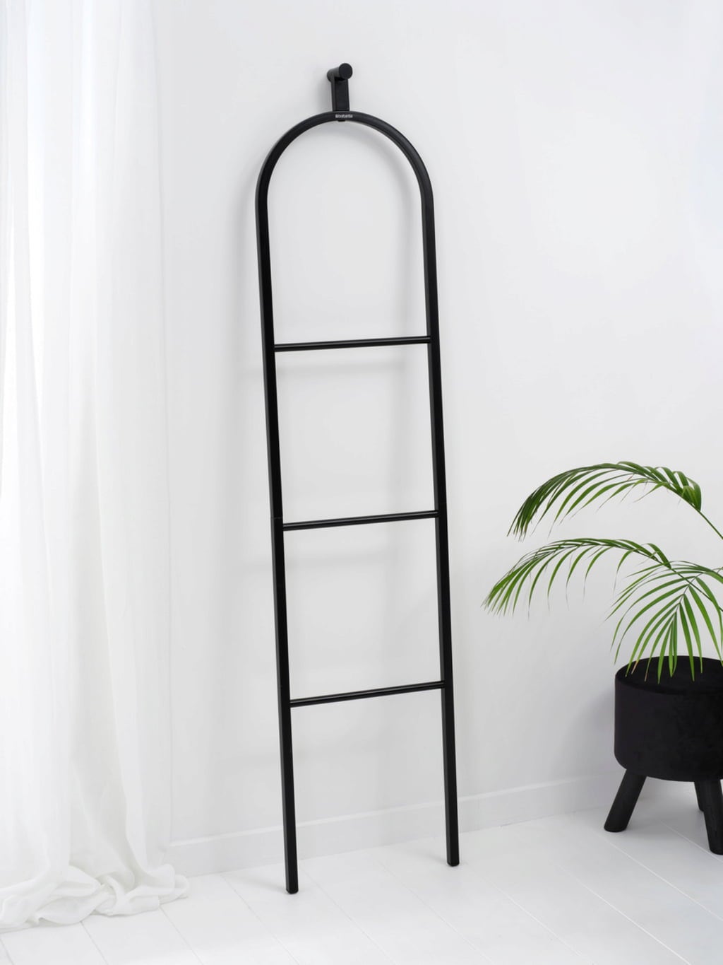 brabantia Valet Stand - Black