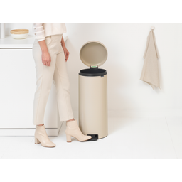 brabantia Poubelle à Pédale Newicon 30L - Soft Beige